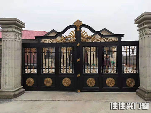 鋁藝大門(mén)