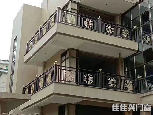 鋁合金護(hù)欄