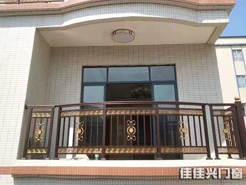 鋁合金護(hù)欄