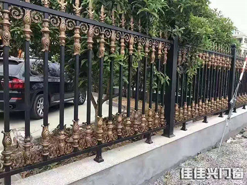 鋁合金圍欄