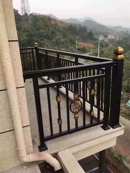 鋁合金護(hù)欄